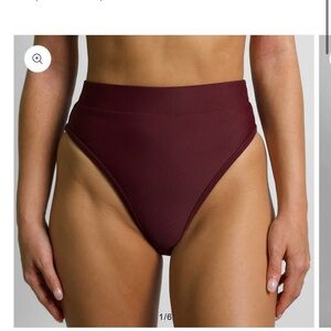 93 PLAYSTREET High-Waisted Burgundy Bikini Bottom MIDCOVERARGE